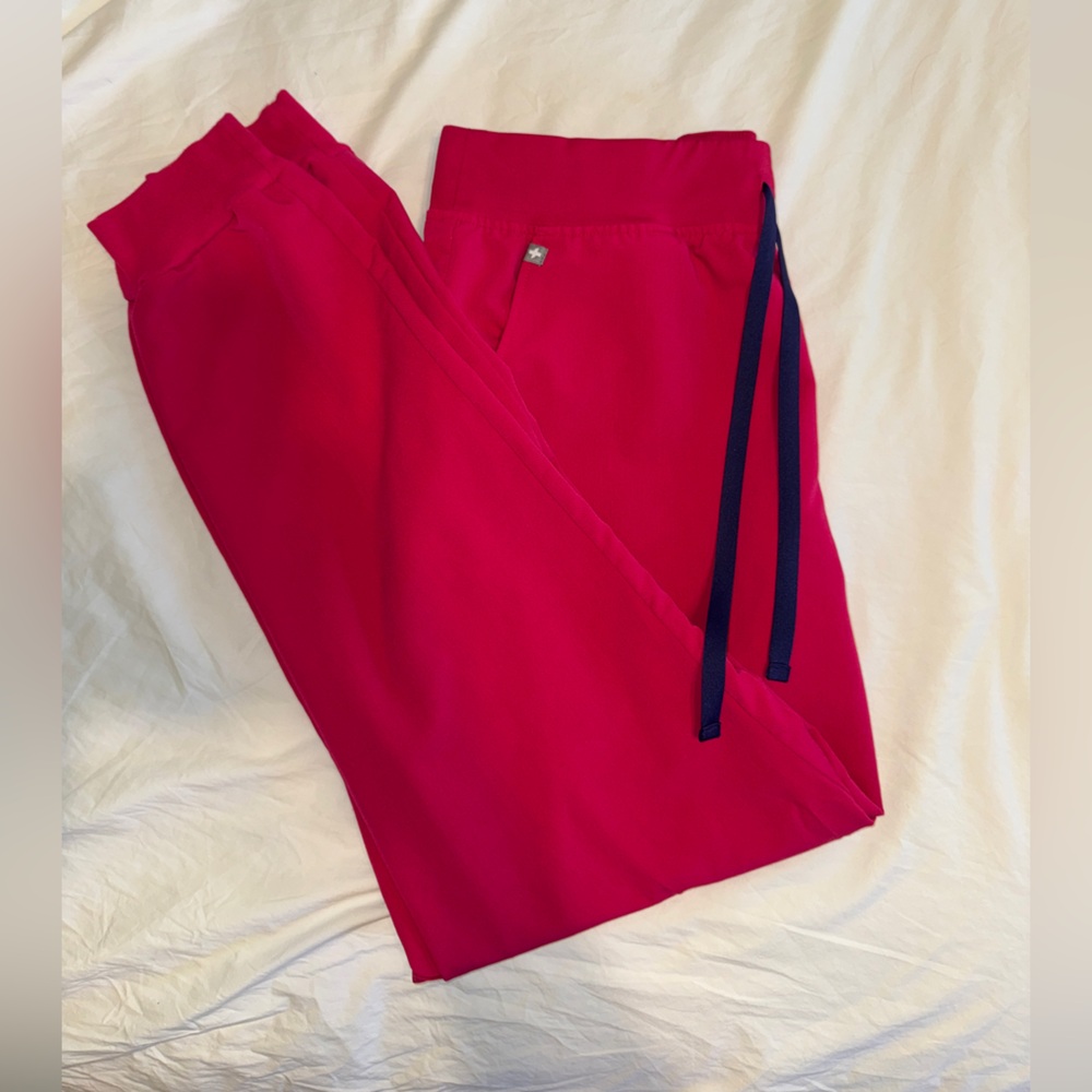 Figs ULTRA ROSE Zamora High Waisted Scrub Pant